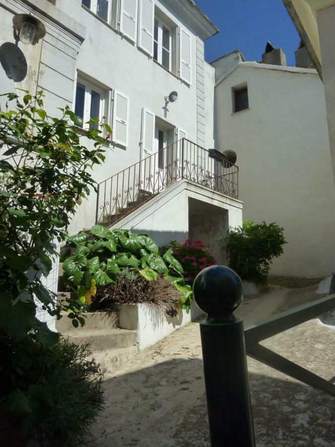 Casale Lucrezia Bed & Breakfast Cagnano Exterior photo